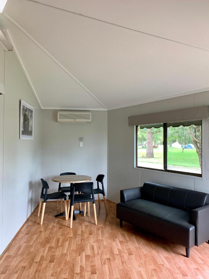 Pine Country Caravan Park Mount Gambier Exteriör bild