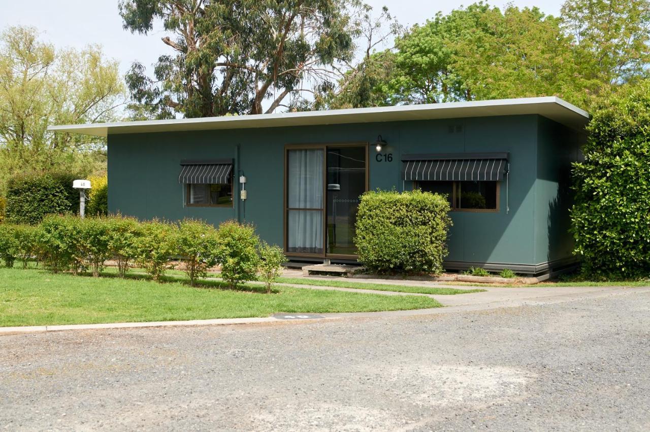 Pine Country Caravan Park Mount Gambier Exteriör bild